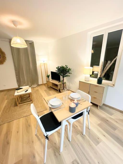 / Cocon \ Paisible Hyper Centre Rodez Apartment Exterior photo